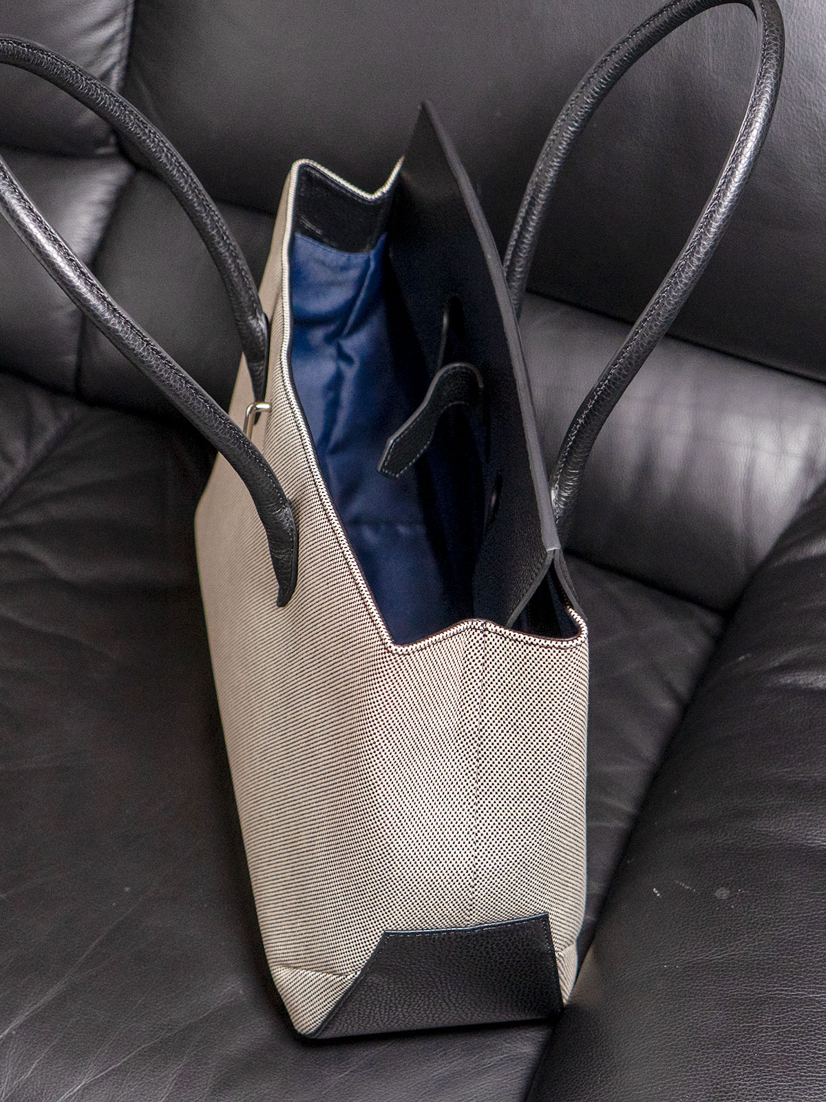 グレイン“グランデ”キャンバスコンビ トゥールーズかぶせトートバッグ