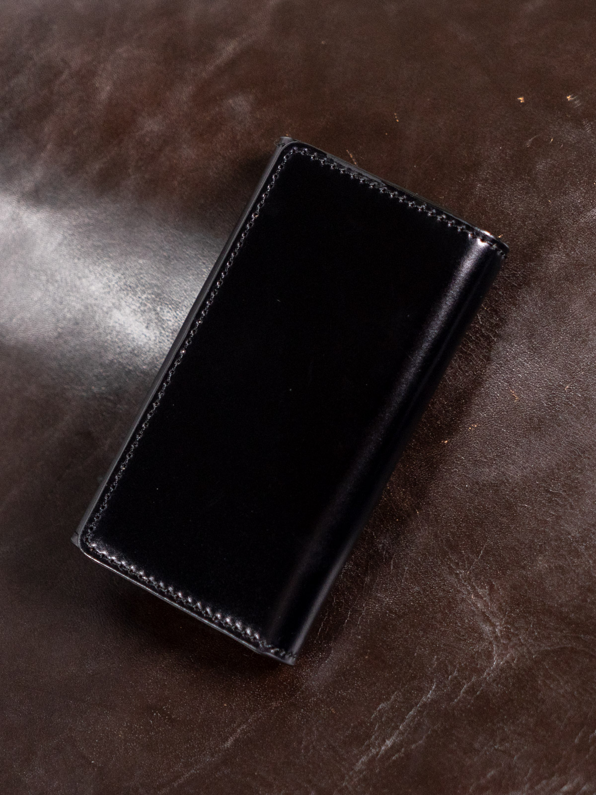 アニリンコードバン 三つ折りキーケース　ブラック