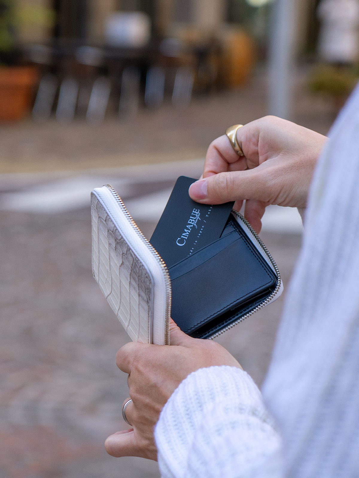 ヒマラヤクロコダイル RFスモールウォレット　イメージ