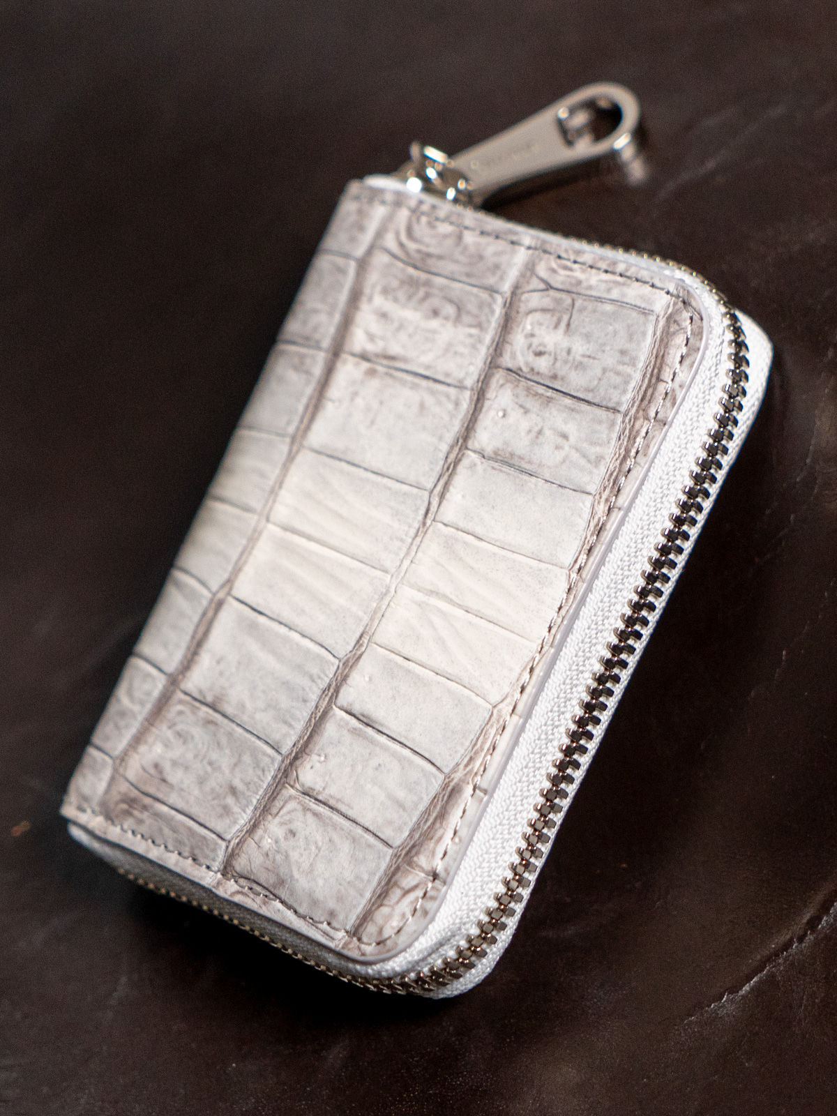 ヒマラヤクロコダイル マルチケース　イメージ