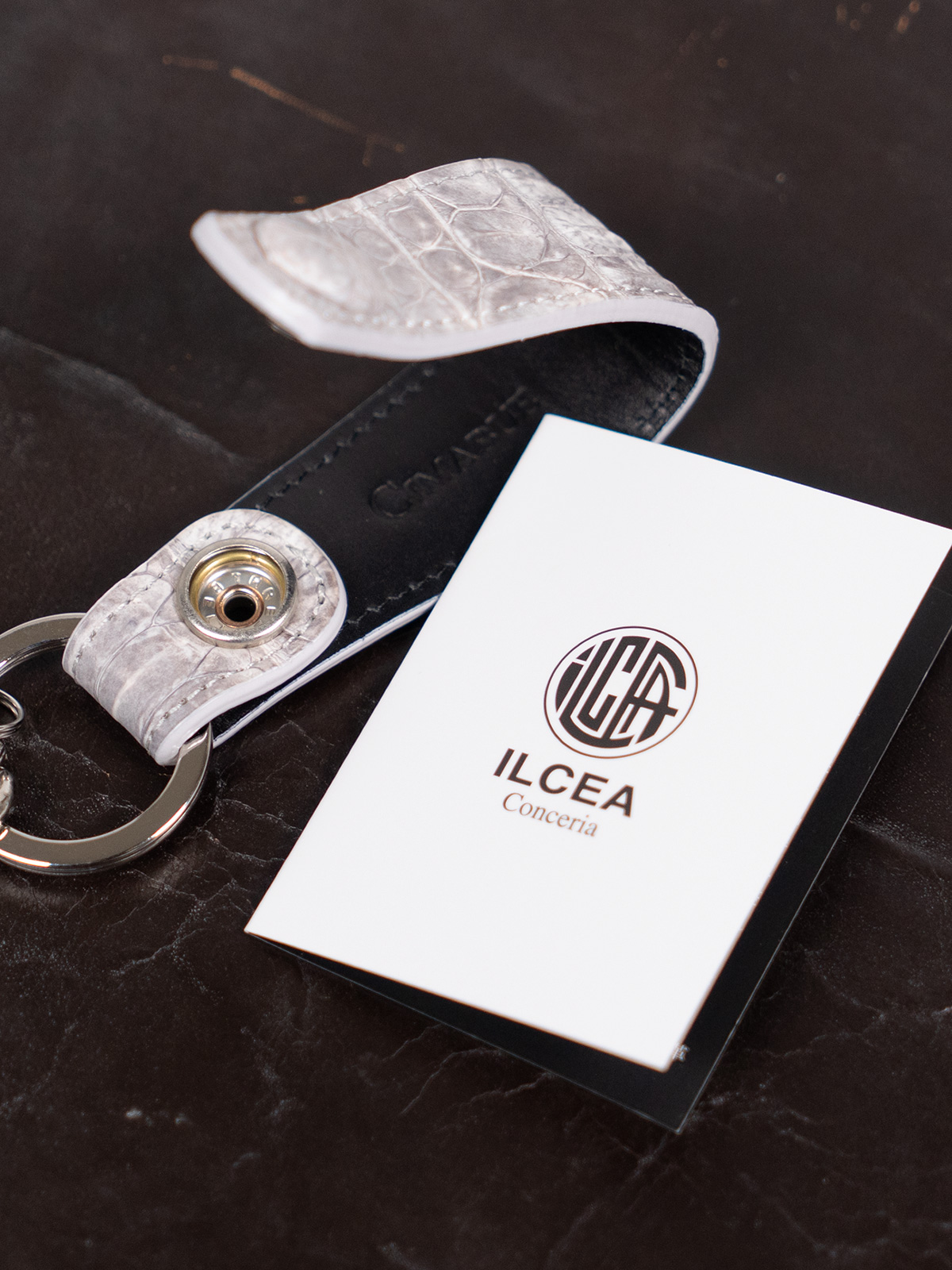 ヒマラヤクロコダイル キーホルダー