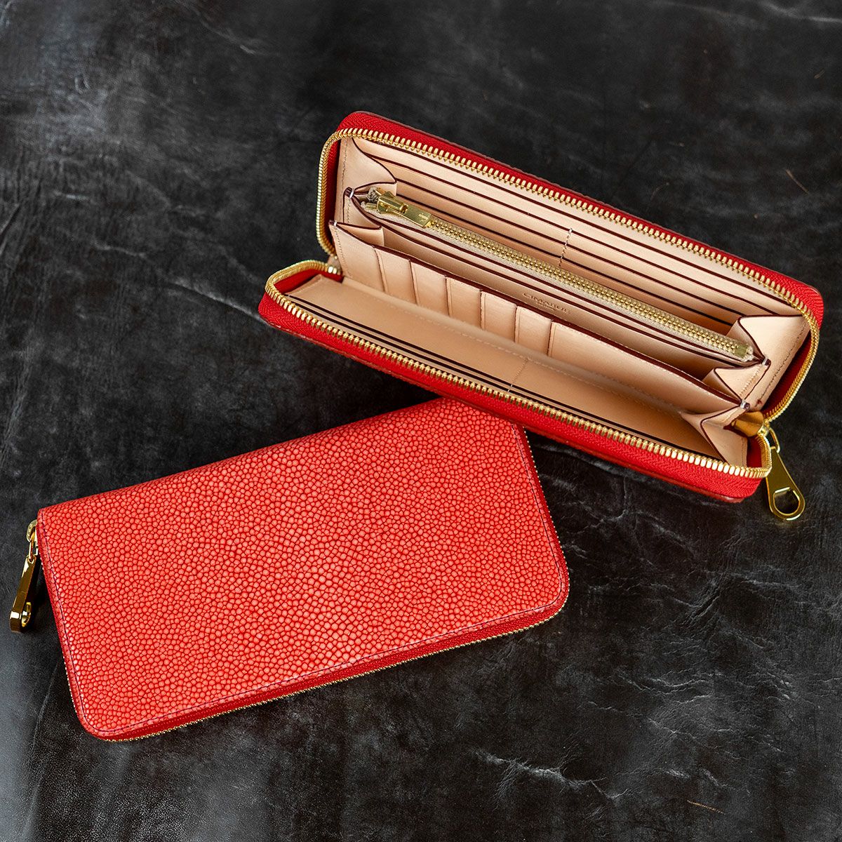 ガルーシャ長財布　レッド