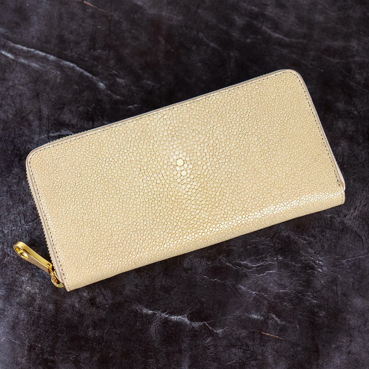 ガルーシャ長財布　ベージュ