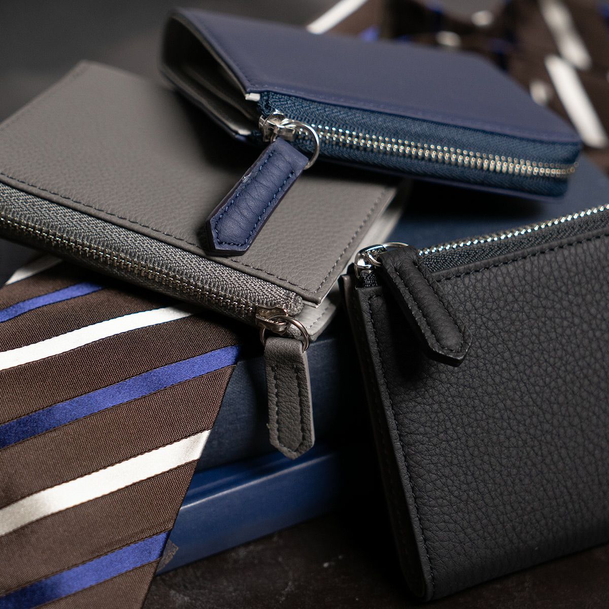 フレンチカーフLFスマートウォレット（L字ファスナー深札入れ） | 二