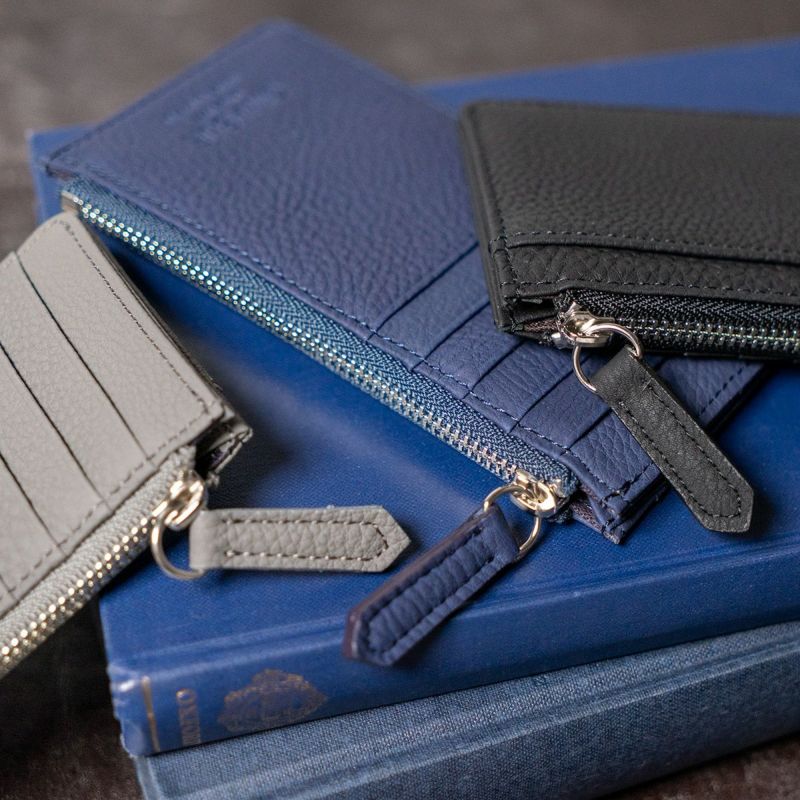 フレンチカーフフラグメントケース（ポケッタブル財布