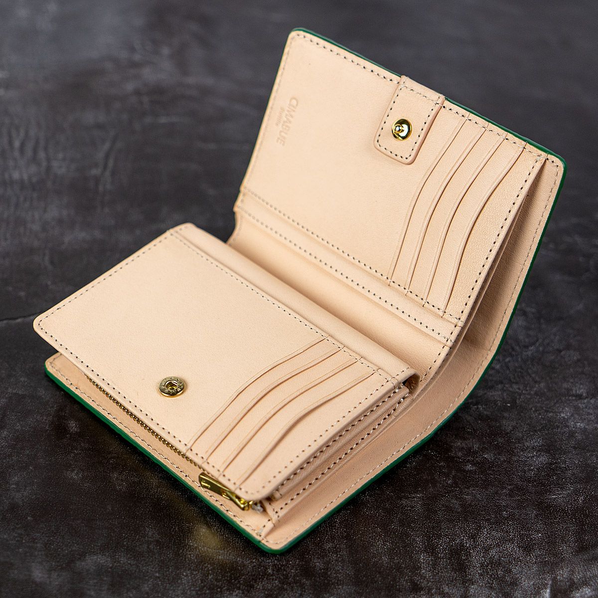 ガルーシャ深札入れ