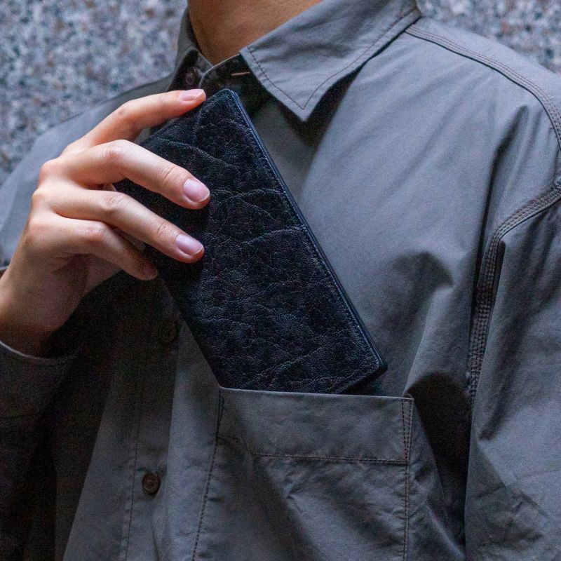 【専用】celebrate◆布製ロングウォレット 革のダイヤモンド】 A反 シェルコードバン ラウンドジップロング