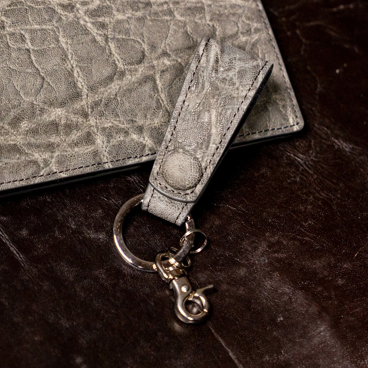   ハートとエレファントのストラップ ハンドストラップ ハート スマートフォン スマホ 落下防止 スマホ