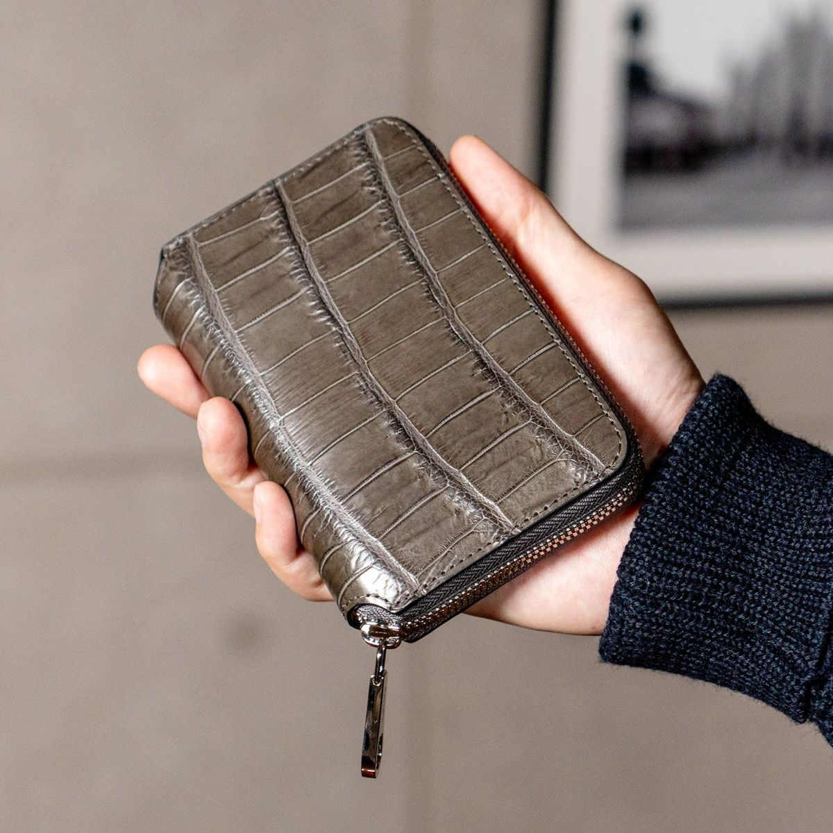 ナイルクロコダイル RFミドルウォレット（ラウンドファスナー深札入れ）