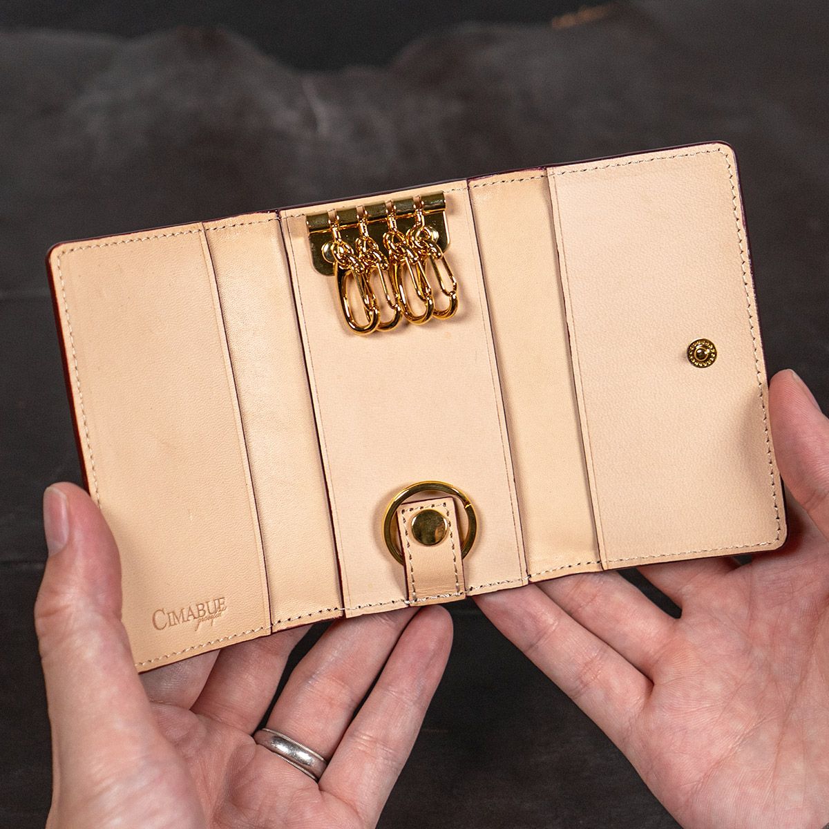 アニリンコードバン 三つ折りキーケース | キーケース・キーホルダー